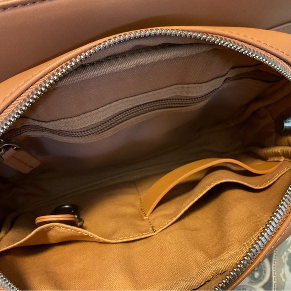 Like New MONOS Metro Duffel Vegan Leather Saddle Tan Used 1x - Picture 12 of 16